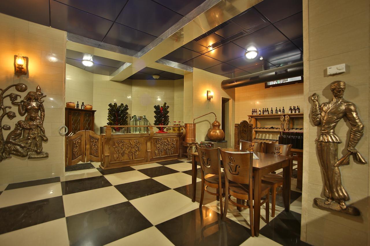 Hotel Wine Palace Tbilisi ภายนอก รูปภาพ