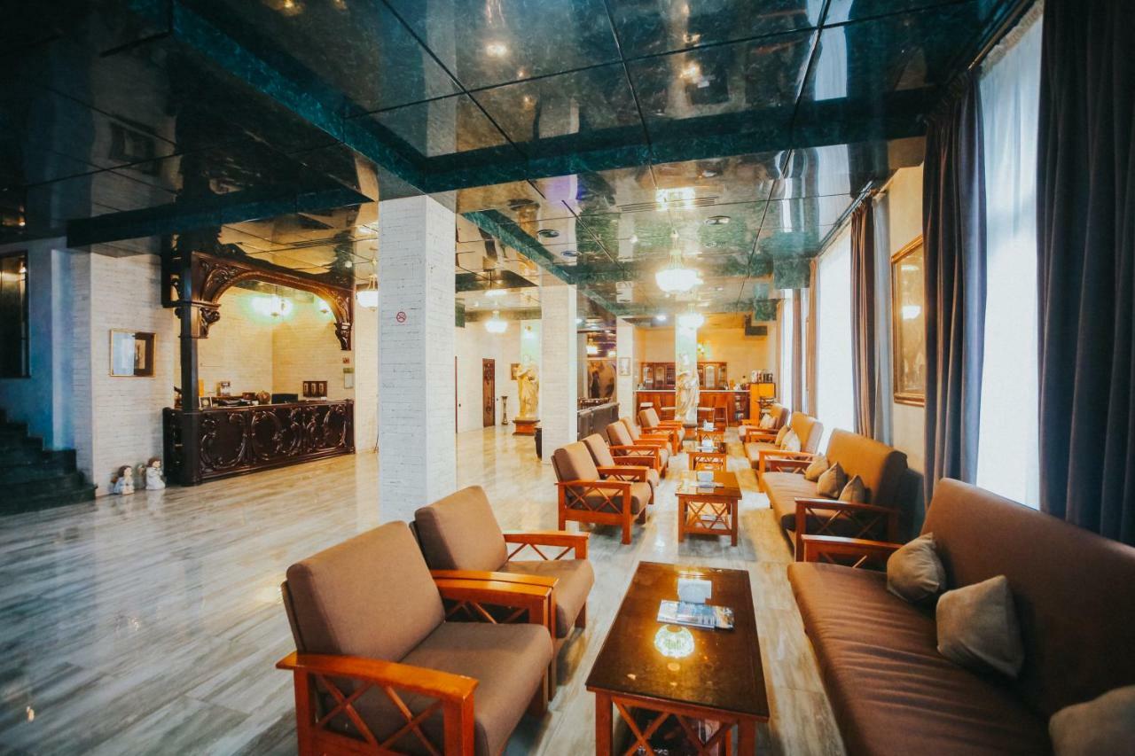 Hotel Wine Palace Tbilisi ภายนอก รูปภาพ